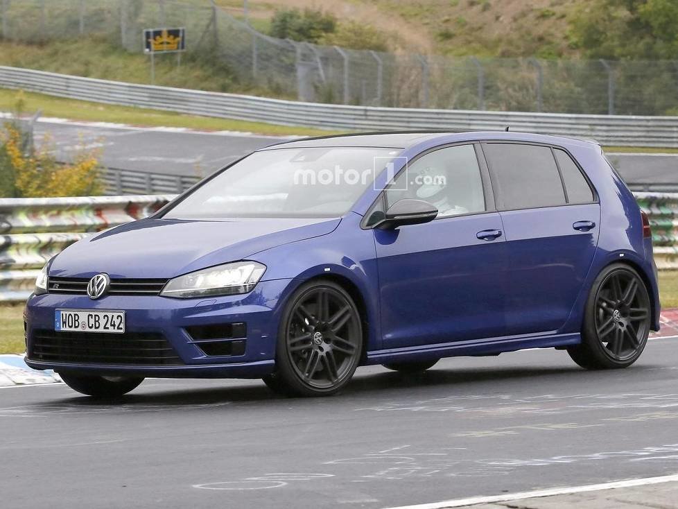 VW Golf R420 Prototyp auf dem Nürburgring