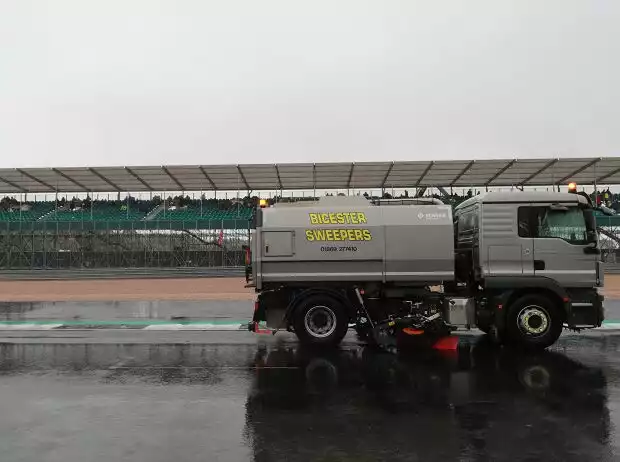 Titel-Bild zur News: Silverstone