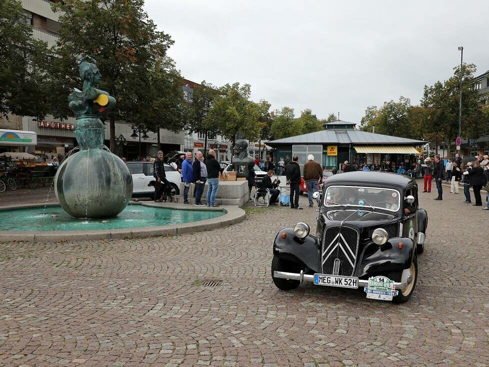 Hamburg-Berlin-Klassik 2018: Citroën 11 B Koffermodell (1952)