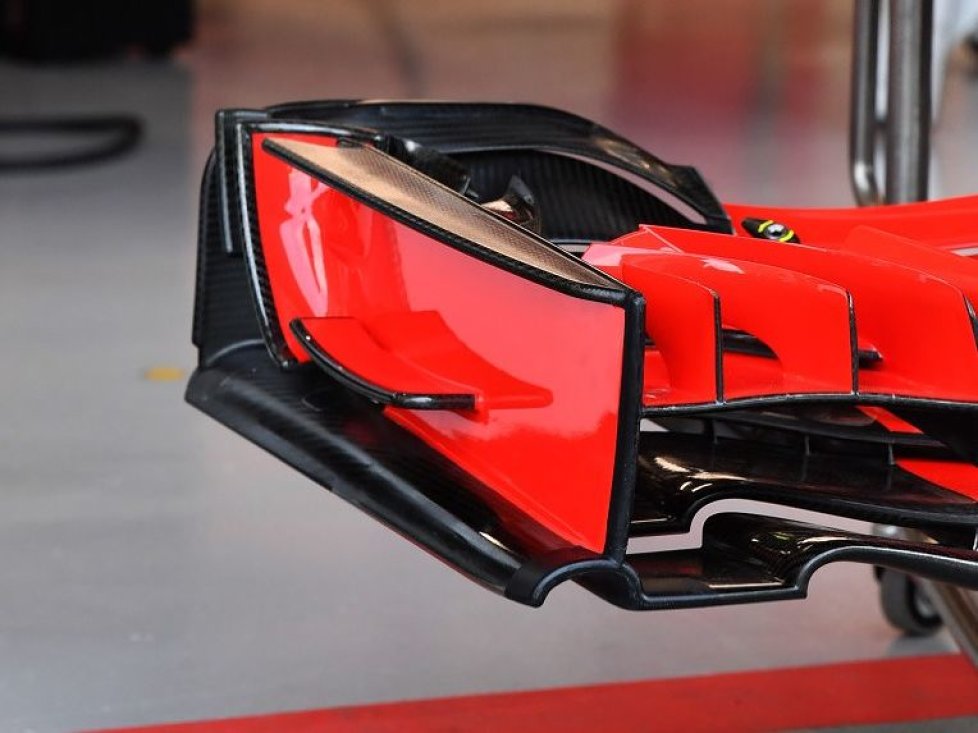 Frontflügel. Ferrari