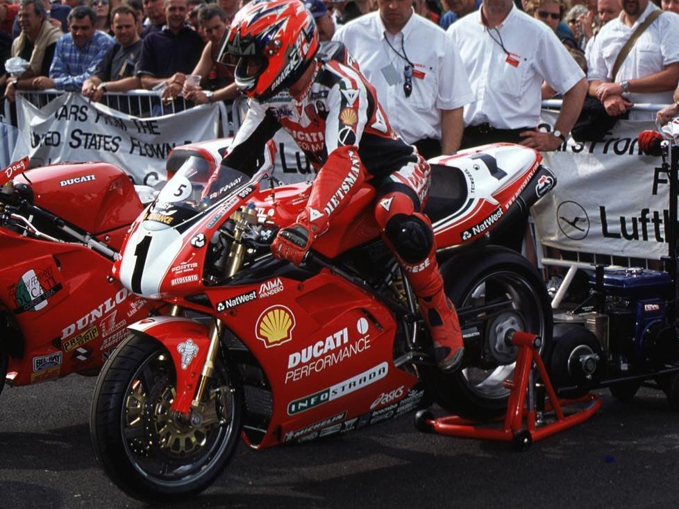 Carl Fogarty