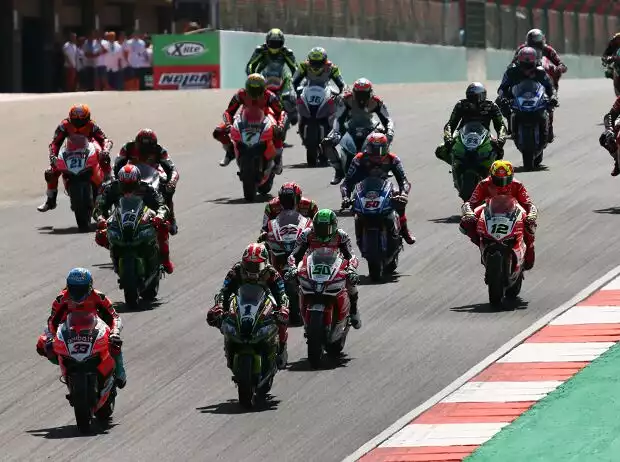 Marco Melandri, Tom Sykes Titel-Bild zur News: Marco Melandri, Tom Sykes