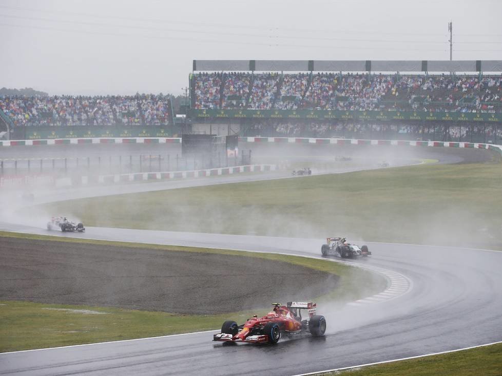 Kimi Räikkönen, Sergio Perez, Daniil Kwjat