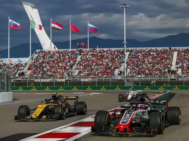 Romain Grosjean, Carlos Sainz Titel-Bild zur News: Romain Grosjean, Carlos Sainz