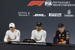 Valtteri Bottas (Mercedes), Lewis Hamilton (Mercedes) und Max Verstappen (Red Bull) 