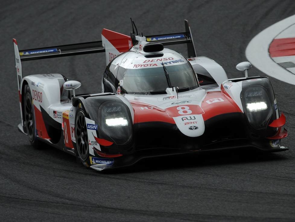 Kazuki Nakajima, Fernando Alonso