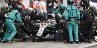 Bild zum Inhalt: Sanfte Kritik an Pirelli: Lewis Hamilton will noch weichere Reifen