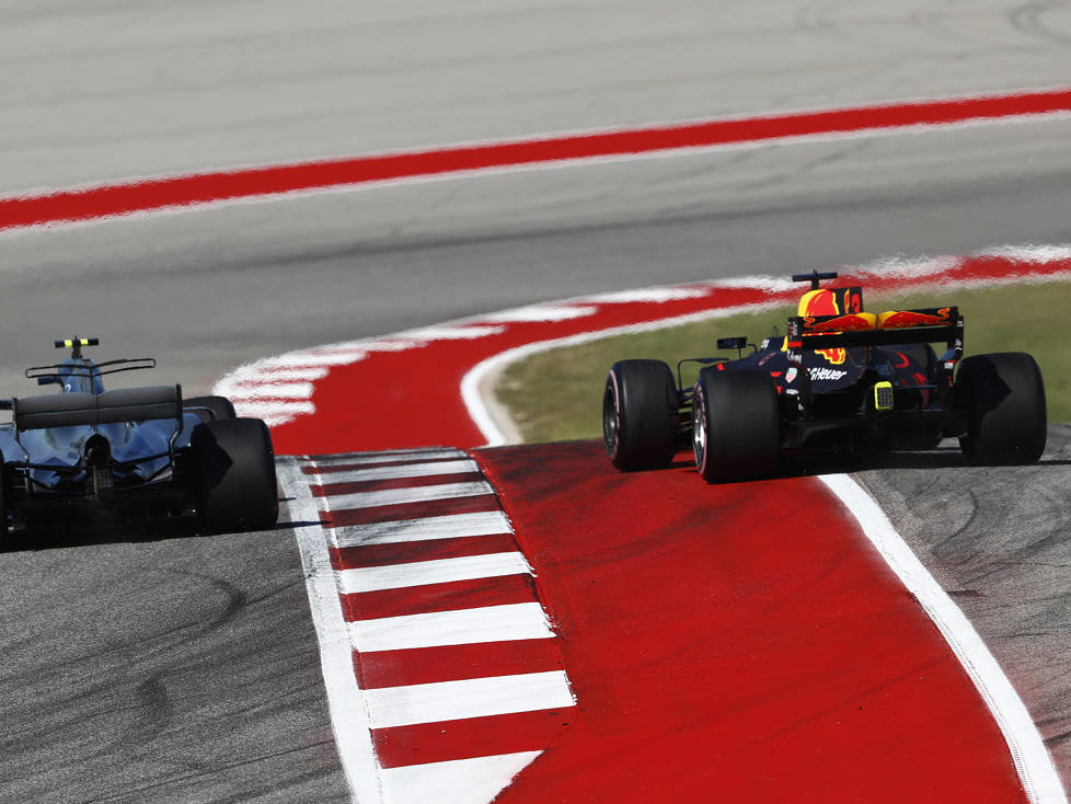 Valtteri Bottas, Max Verstappen