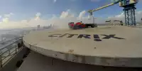 David Coulthard auf einem Wolkenkratzer in Miami
