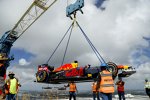 Donuts in 200 Metern Höhe: David Coulthard (Red Bull) auf dem One-Thousand-Museum-Wolkenkratzer in Miami mit dem RB7