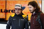Fernando Alonso (McLaren) und J.R. Hildebrand 