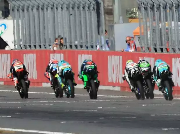 Moto3 Finish Motegi Titel-Bild zur News: Moto3 Finish Motegi