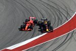 Sebastian Vettel (Ferrari) und Daniel Ricciardo (Red Bull) 