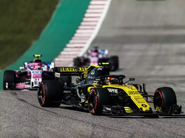 Carlos Sainz, Esteban Ocon, Sergio Perez Titel-Bild zur News: Carlos Sainz, Esteban Ocon, Sergio Perez