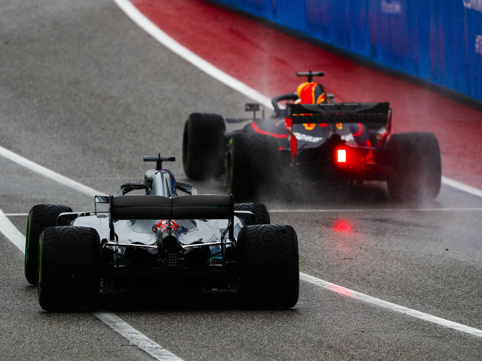 Daniel Ricciardo, Lewis Hamilton