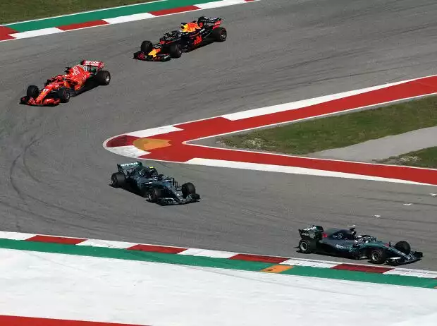 Lewis Hamilton, Valtteri Bottas, Sebastian Vettel, Daniel Ricciardo Titel-Bild zur News: Lewis Hamilton, Valtteri Bottas, Sebastian Vettel, Daniel Ricciardo