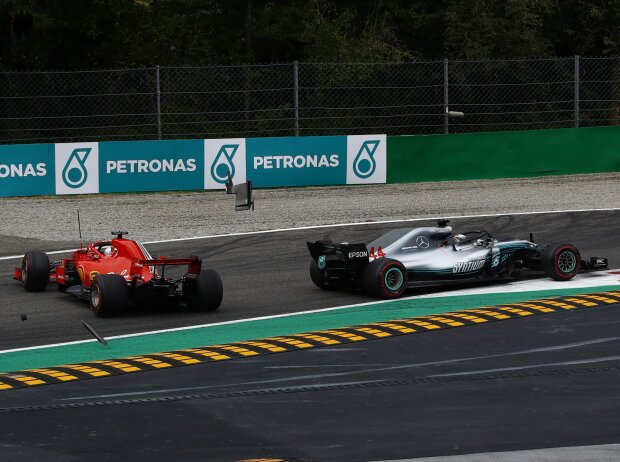 Sebastian Vettel, Lewis Hamilton Sebastian Vettel, Lewis Hamilton