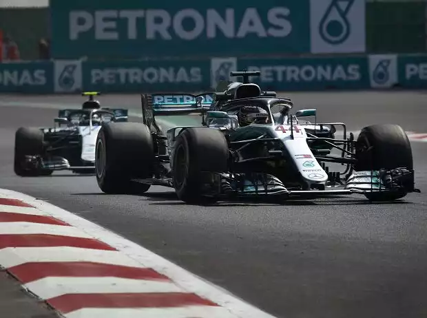 Lewis Hamilton, Valtteri Bottas Titel-Bild zur News: Lewis Hamilton, Valtteri Bottas