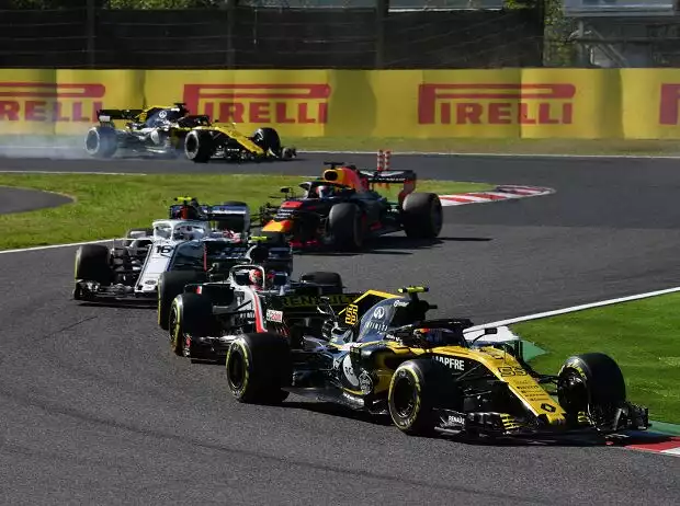 Carlos Sainz, Kevin Magnussen Titel-Bild zur News: Carlos Sainz, Kevin Magnussen