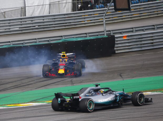 Titel-Bild zur News: Lewis Hamilton, Max Verstappen, Esteban Ocon