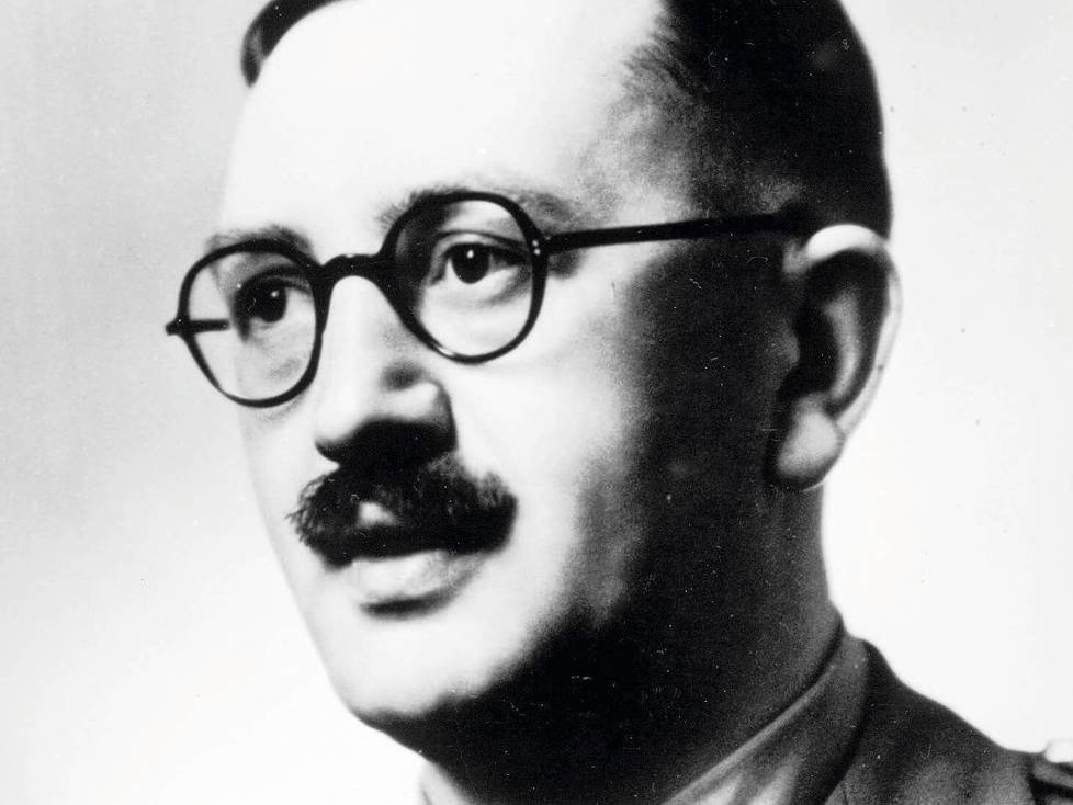 Ivan Hirst (1916?2000)