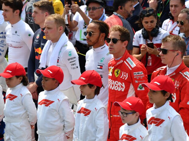 Titel-Bild zur News: Valtteri Bottas, Lewis Hamilton, Sebastian Vettel, Kimi Räikkönen