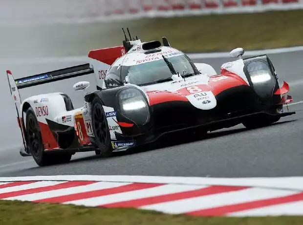 Titel-Bild zur News: Fernando Alonso, Kazuki Nakajima, Sebastien Buemi