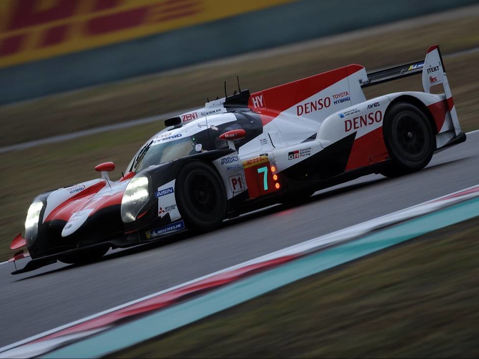 Mike Conway, Kamui Kobayashi