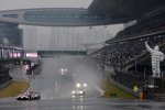 Mike Conway (Toyota) und Kamui Kobayashi (Toyota) 
