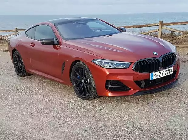 BMW M850i x-Drive 2019 Titel-Bild zur News: BMW M850i x-Drive 2019