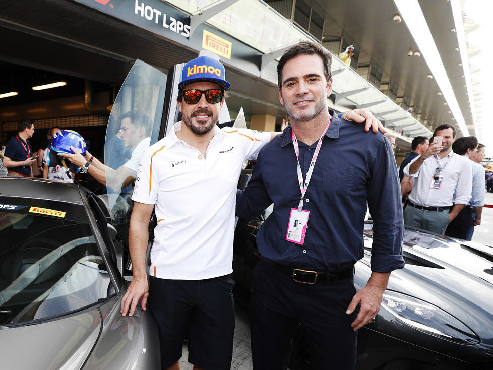 Fernando Alonso, Jimmie Johnson