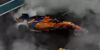 Bild zum Inhalt: Donuts, Ehrungen und eine Bitte: So emotional war der Abschied von Alonso