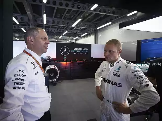 Valtteri Bottas, Tony Ross Titel-Bild zur News: Valtteri Bottas, Tony Ross