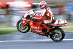 Carl Fogarty auf der Ducati 996