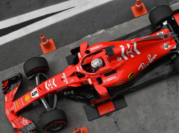 Titel-Bild zur News: Sebastian Vettel, Waage
