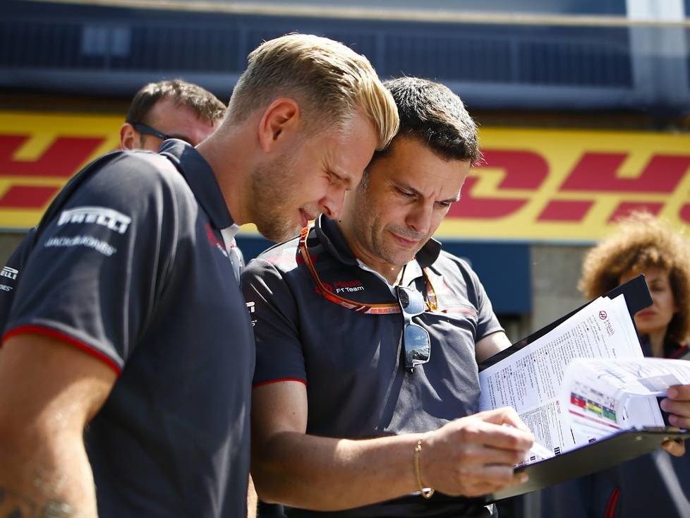 Kevin Magnussen, Giuliano Salvi