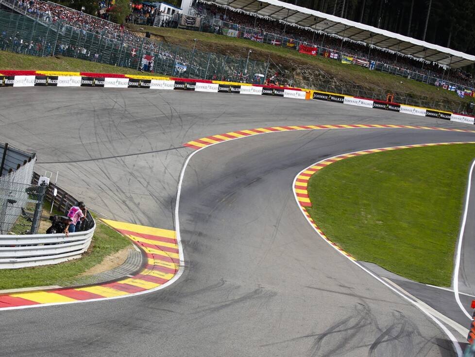 Eau Rouge