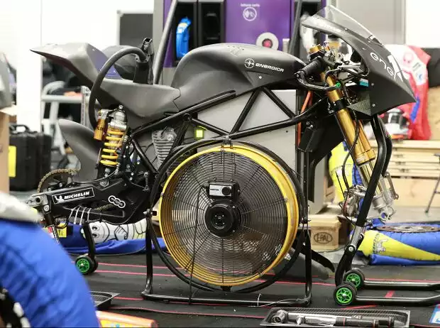 MotoE Titel-Bild zur News: MotoE