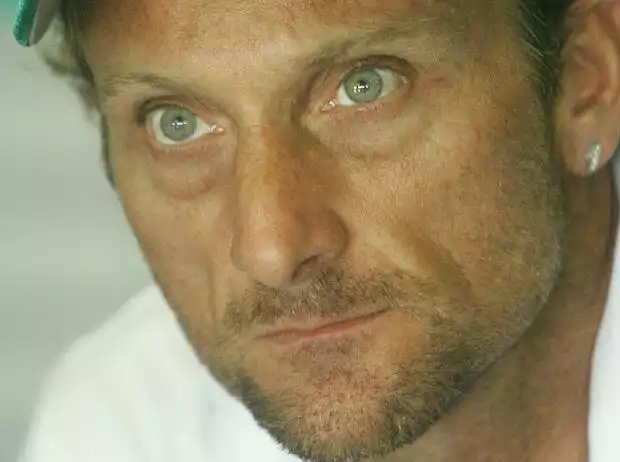 Carl Fogarty Titel-Bild zur News: Carl Fogarty