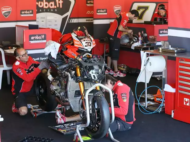 Marco Melandri Titel-Bild zur News: Marco Melandri