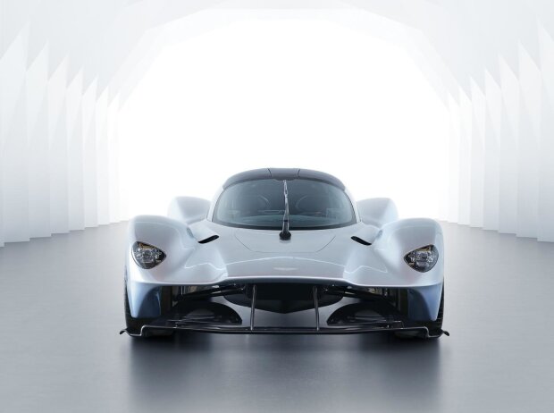 Aston Martin Valkyrie 