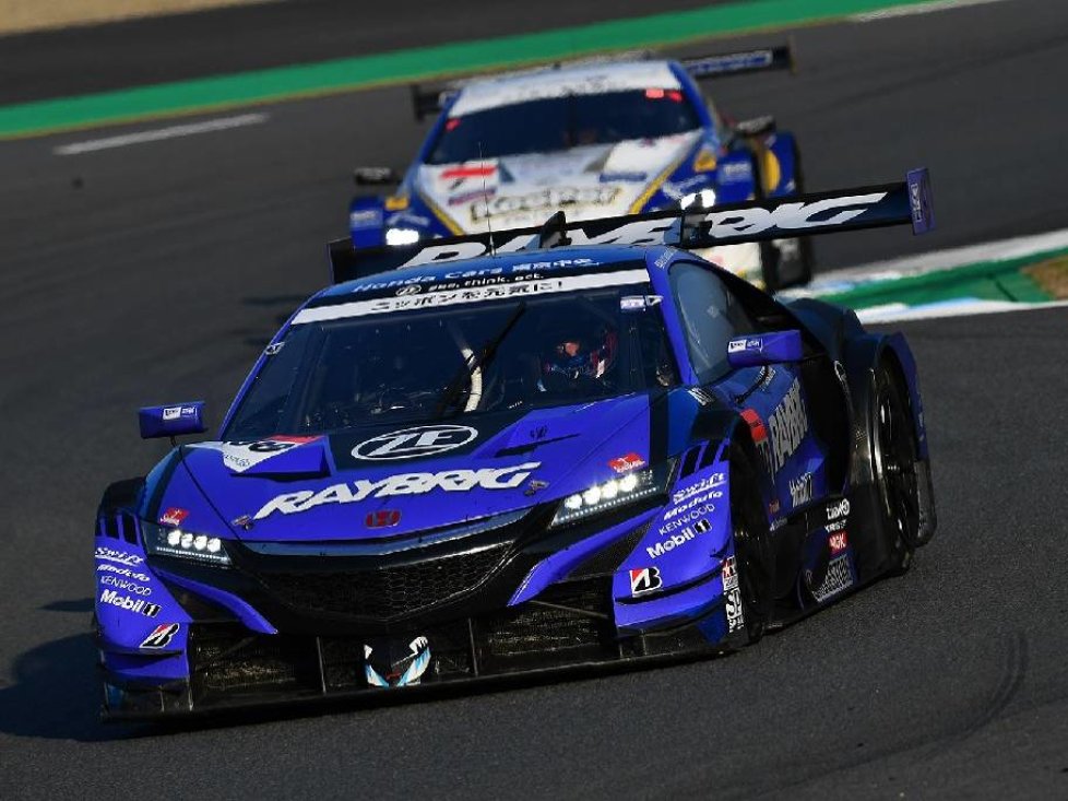 Jenson Button, Naoki Yamamoto