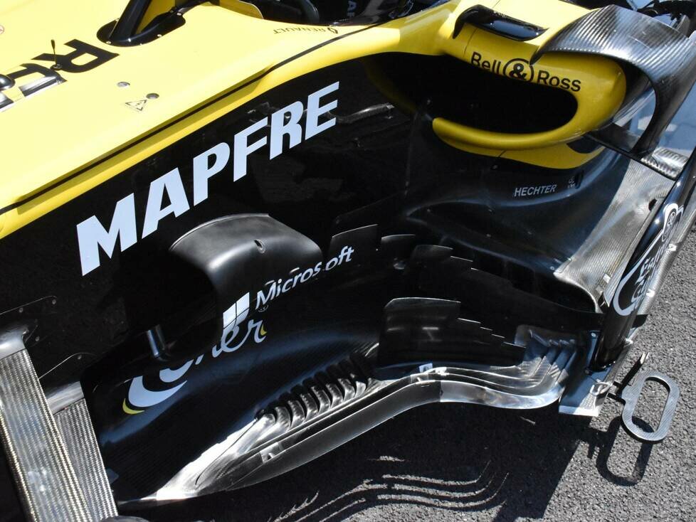 Renault R.S.18, Bargeboard