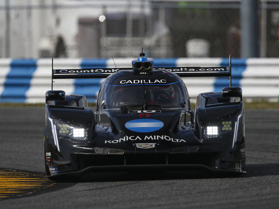 Renger van der Zande, Fernando Alonso, Kamui Kobayashi