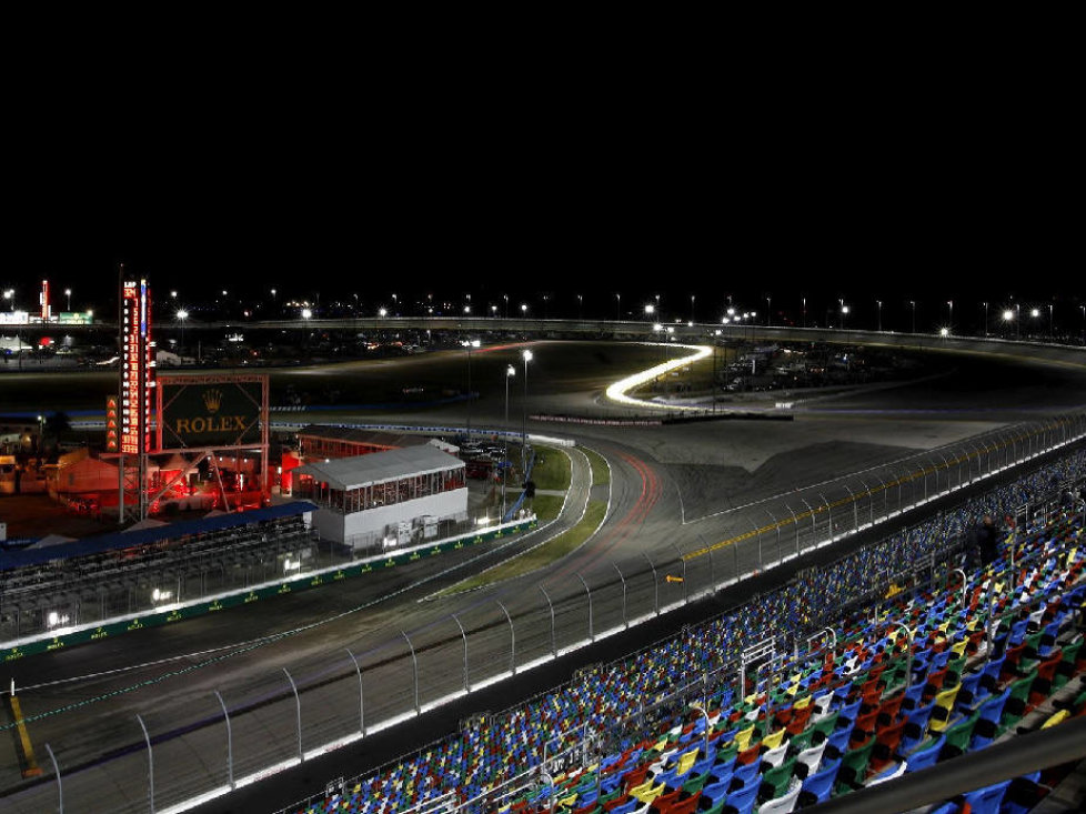 Nacht am Daytona International Speedway