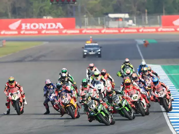 Start Superbike Titel-Bild zur News: Start Superbike