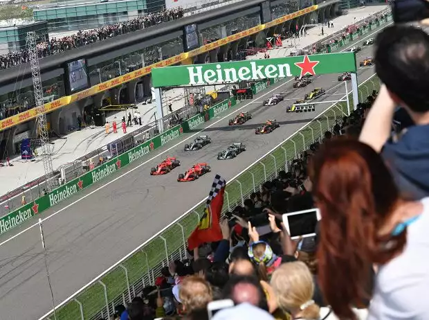 Sebastian Vettel, Kimi Räikkönen Titel-Bild zur News: Sebastian Vettel, Kimi Räikkönen