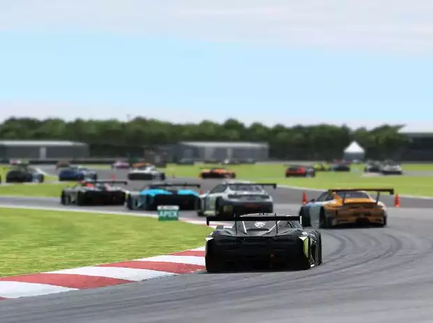 rFactor 2 Titel-Bild zur News: rFactor 2
