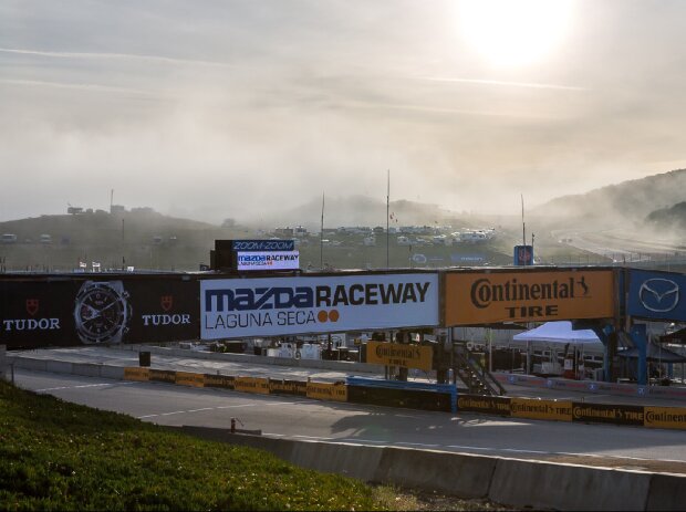 Nebel am Laguna Seca Raceway Nebel am Laguna Seca Raceway