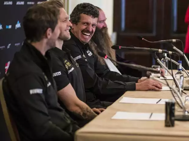 Romain Grosjean, Kevin Magnussen, Günther Steiner und William Storey Titel-Bild zur News: Romain Grosjean, Kevin Magnussen, Günther Steiner und William Storey